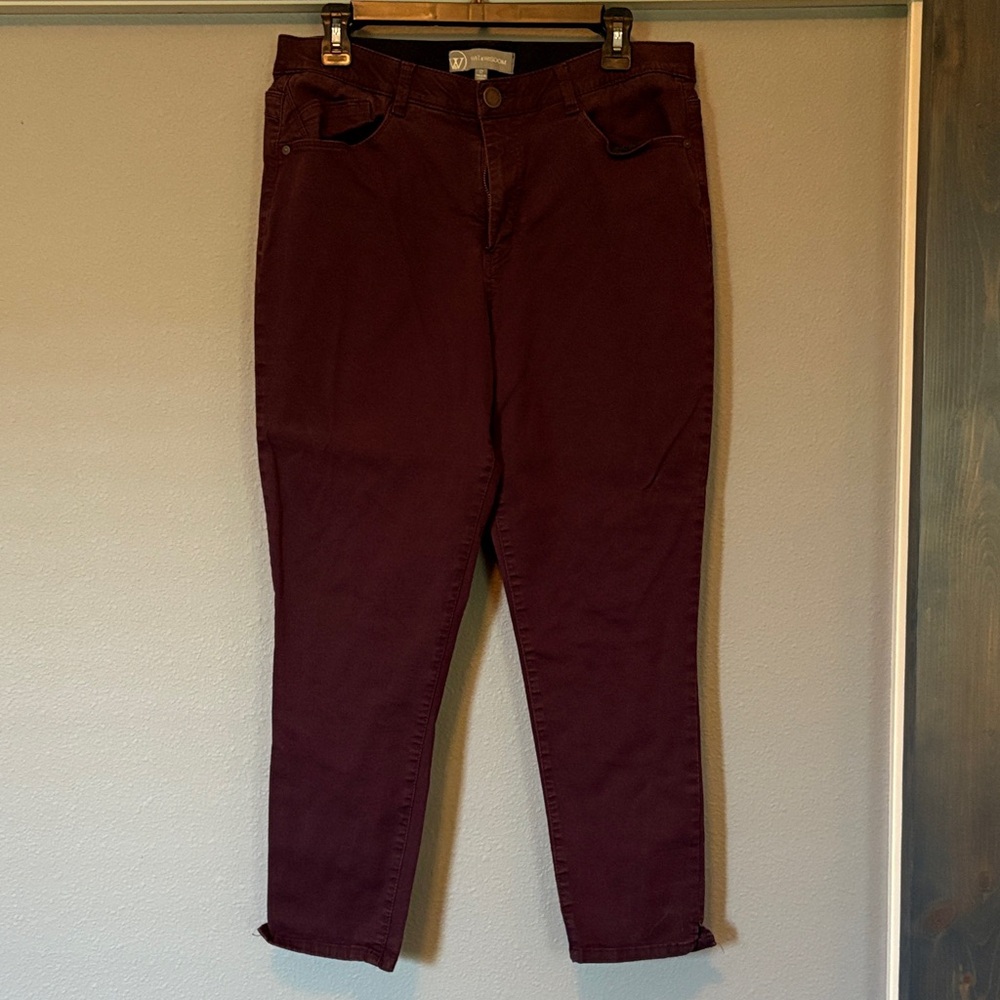 Wit & Wisdom Red Ankle Cropped Jeans